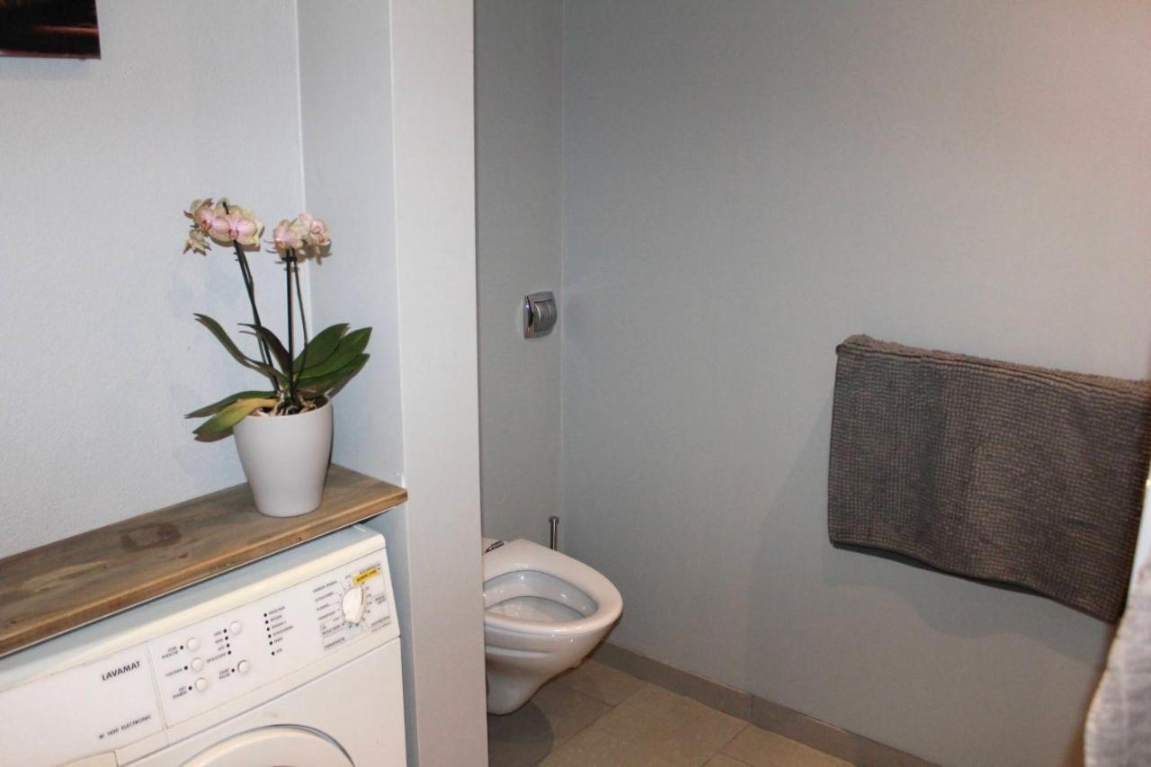 Lothani Luxury Inn Ålborg Exteriör bild